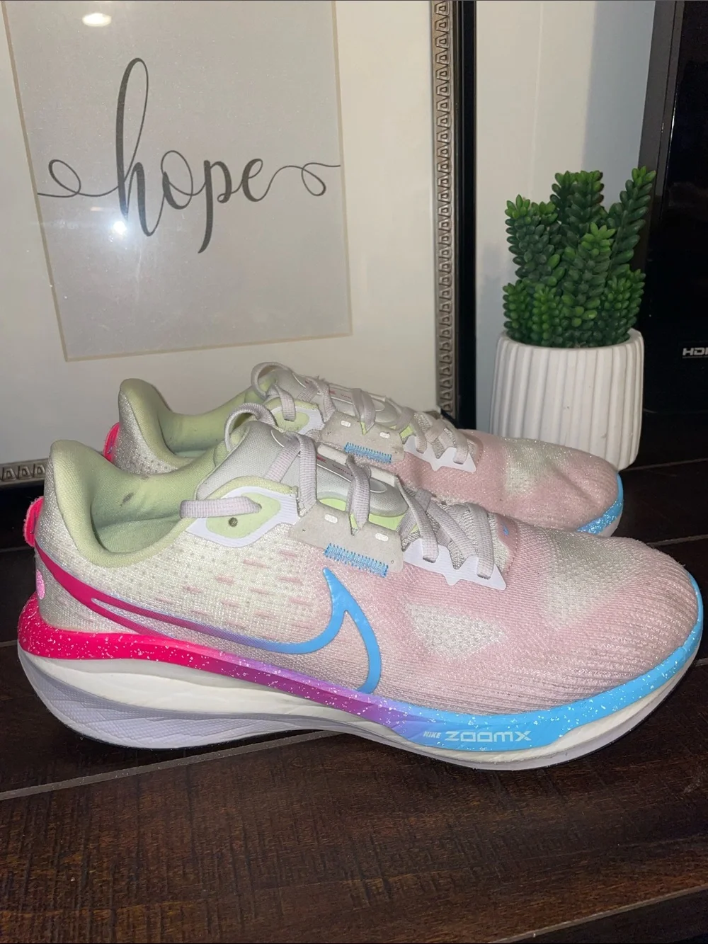 Nike ZoomX Vomero 17 Pink Foam Multi Color Size 9.5